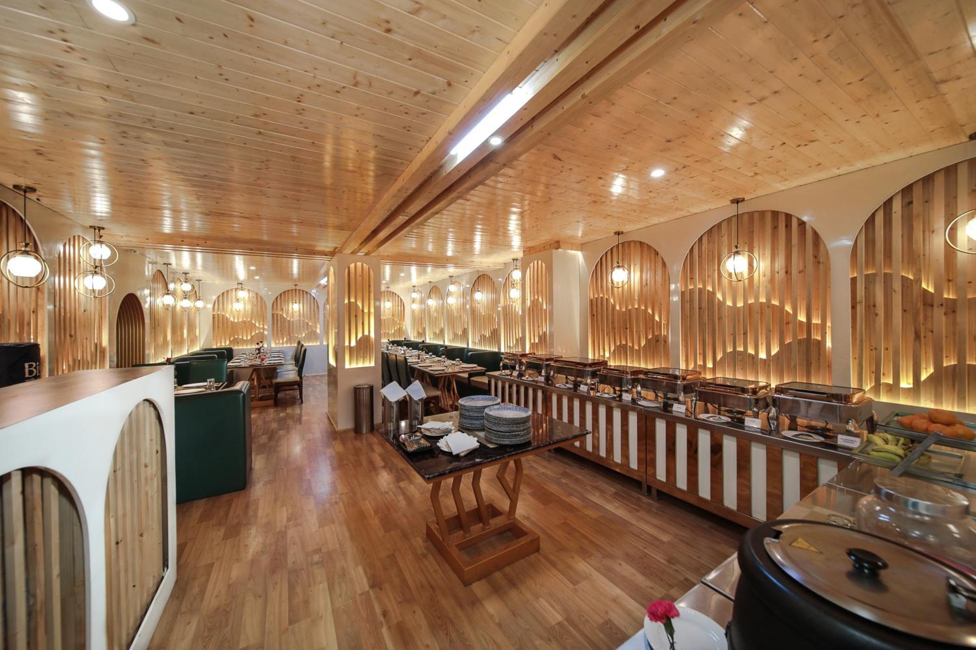 Hill River Resort - Central Heated & Air Cooled - Near Mall Road , Best Property Of Manali 2024- 2025 Extérieur photo