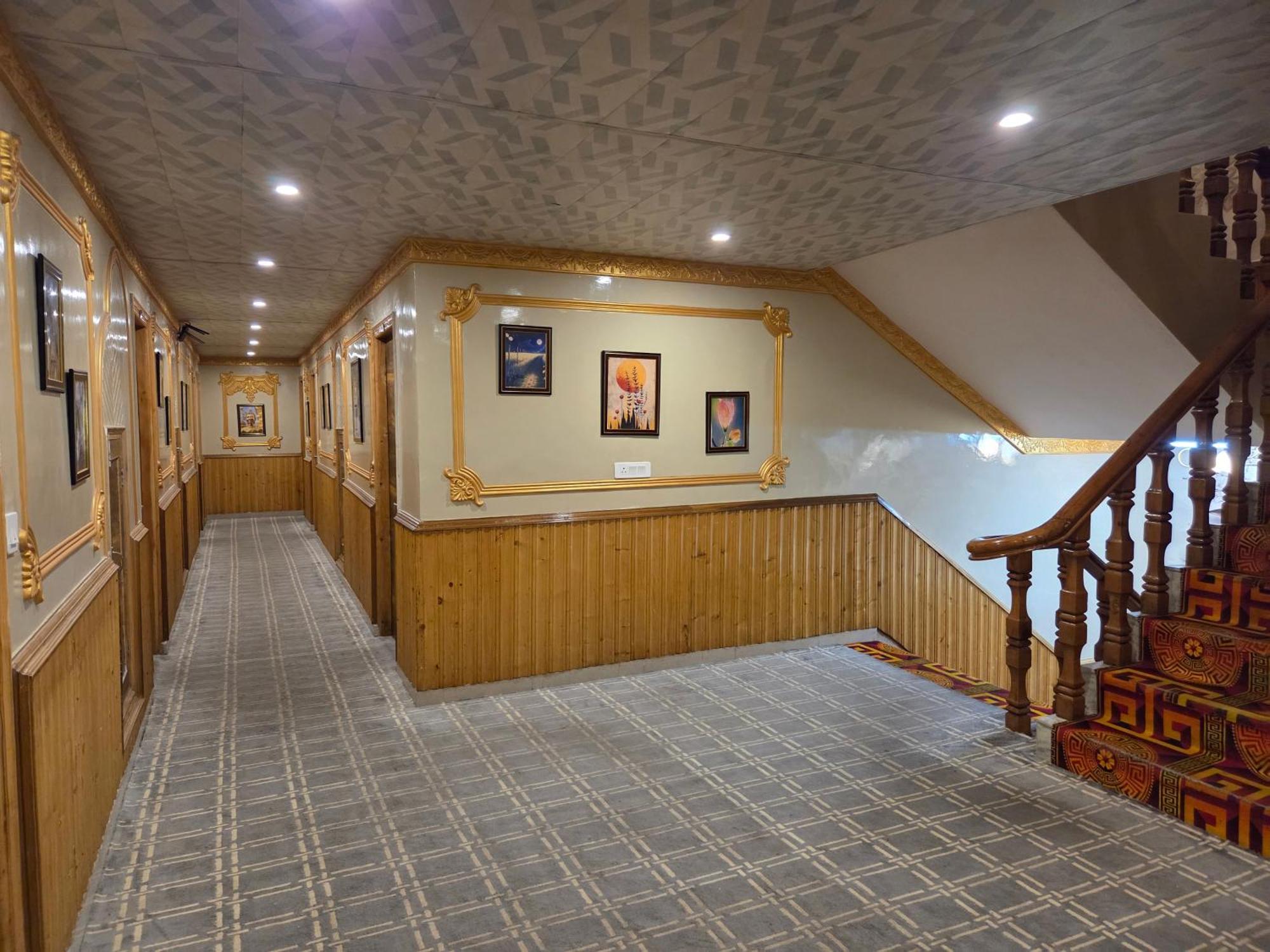 Hill River Resort - Central Heated & Air Cooled - Near Mall Road , Best Property Of Manali 2024- 2025 Extérieur photo