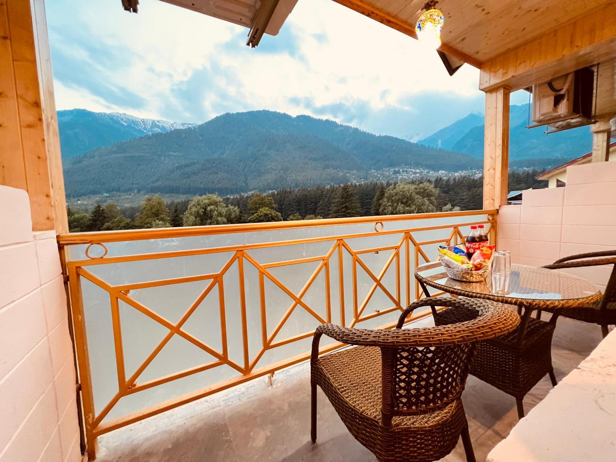 Hill River Resort - Central Heated & Air Cooled - Near Mall Road , Best Property Of Manali 2024- 2025 Extérieur photo